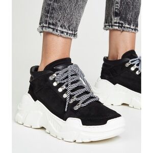 Läst‎ Trance Boots EU 39